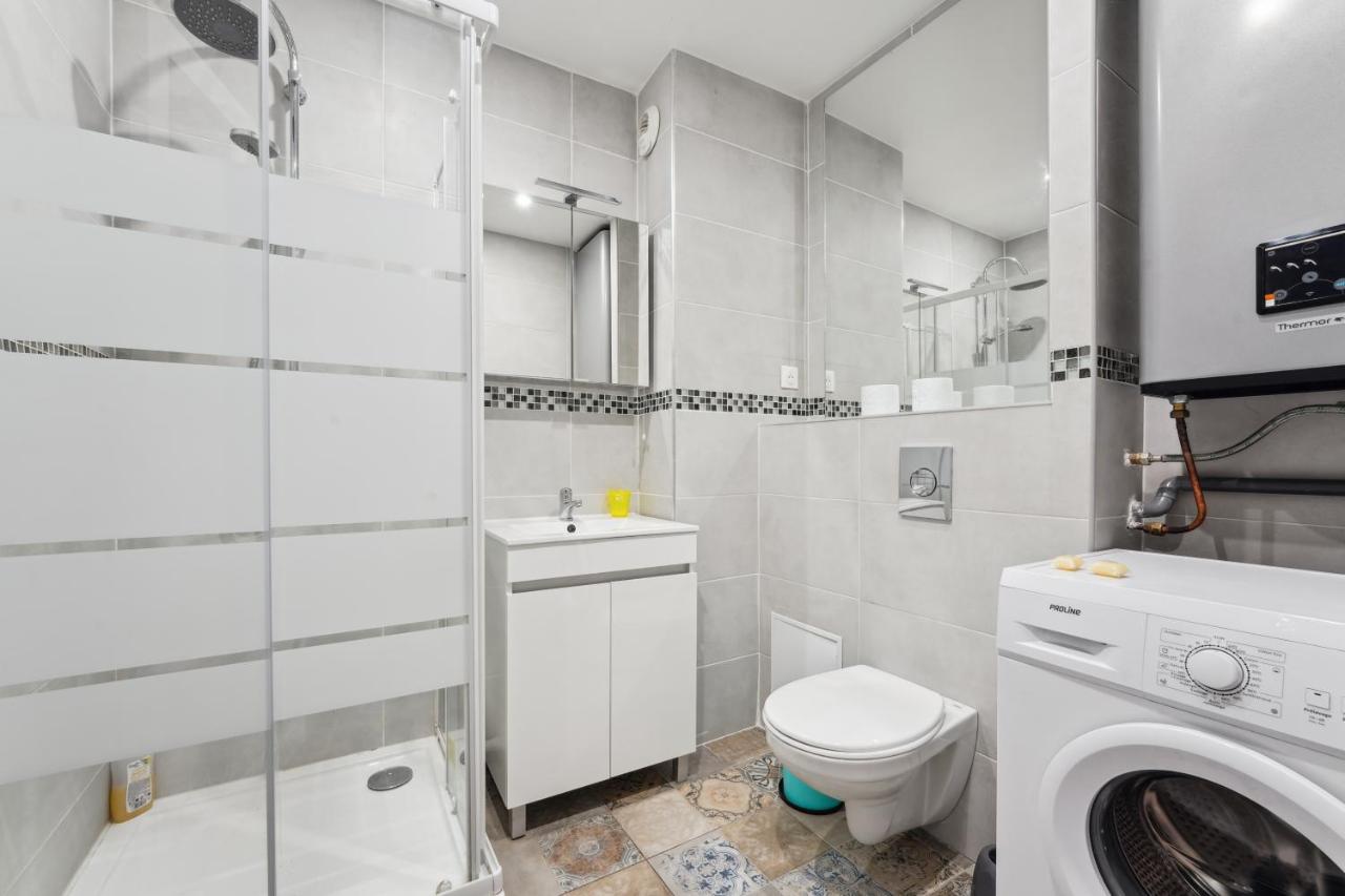 Budget Appart Avec Parking Au Centre-Ville Charleville-Mézières 外观 照片