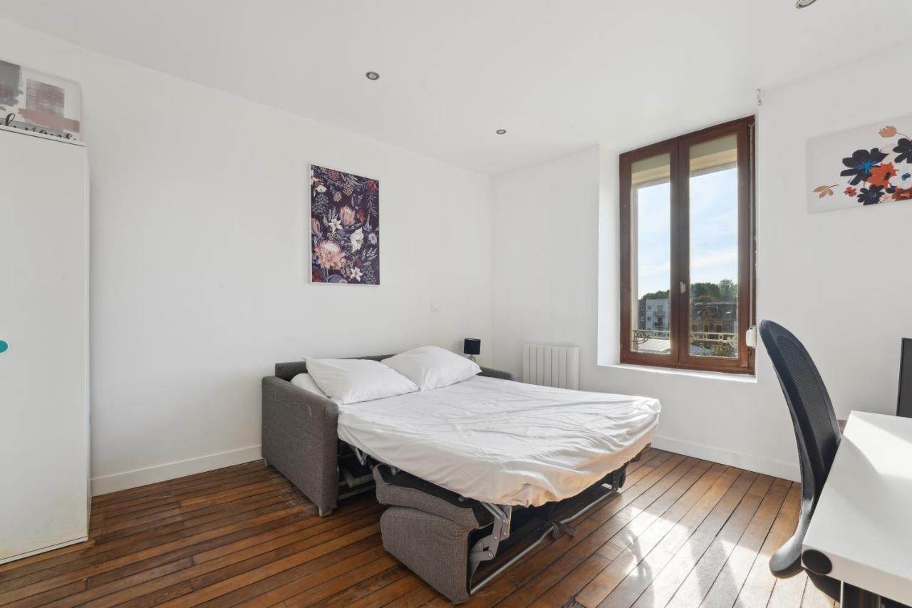 Budget Appart Avec Parking Au Centre-Ville Charleville-Mézières 外观 照片
